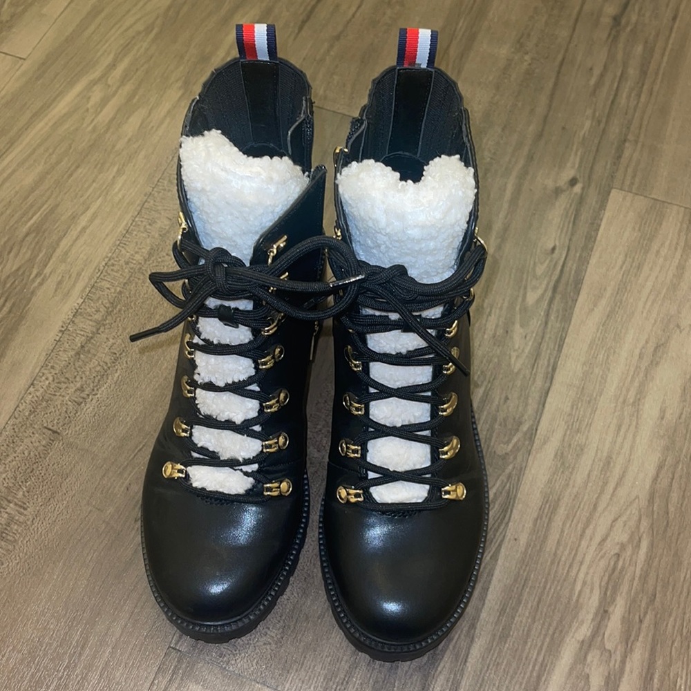 Tommy Hilfiger boots